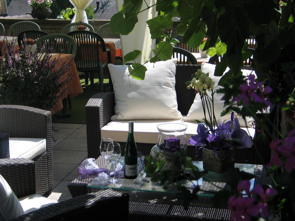 Restaurant Landgasthof Zum Wiesengrund Newel Екстер'єр фото