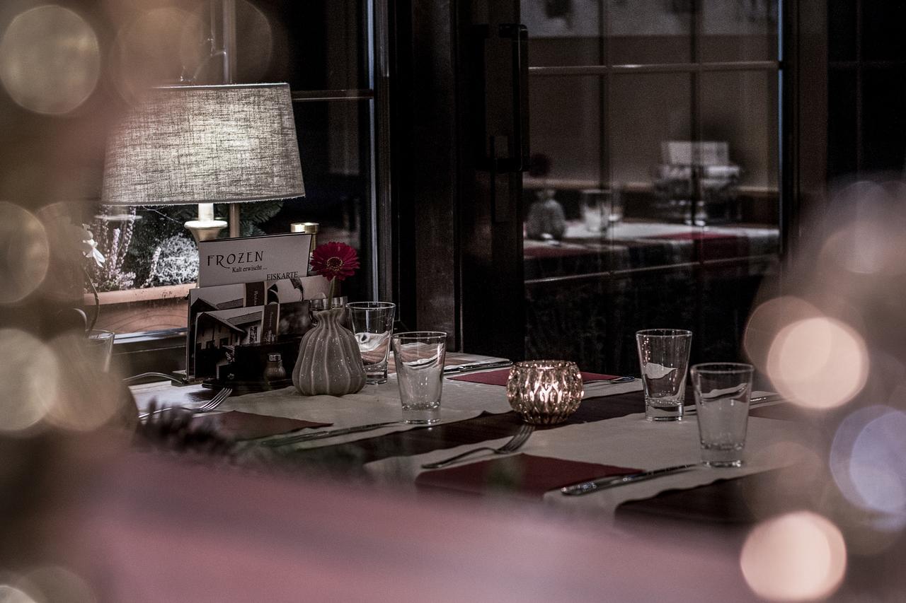 Restaurant Landgasthof Zum Wiesengrund Newel Екстер'єр фото