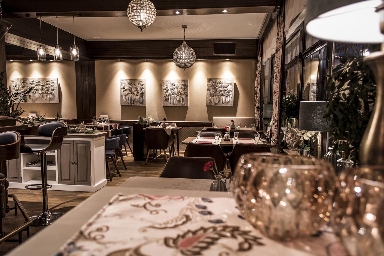 Restaurant Landgasthof Zum Wiesengrund Newel Екстер'єр фото
